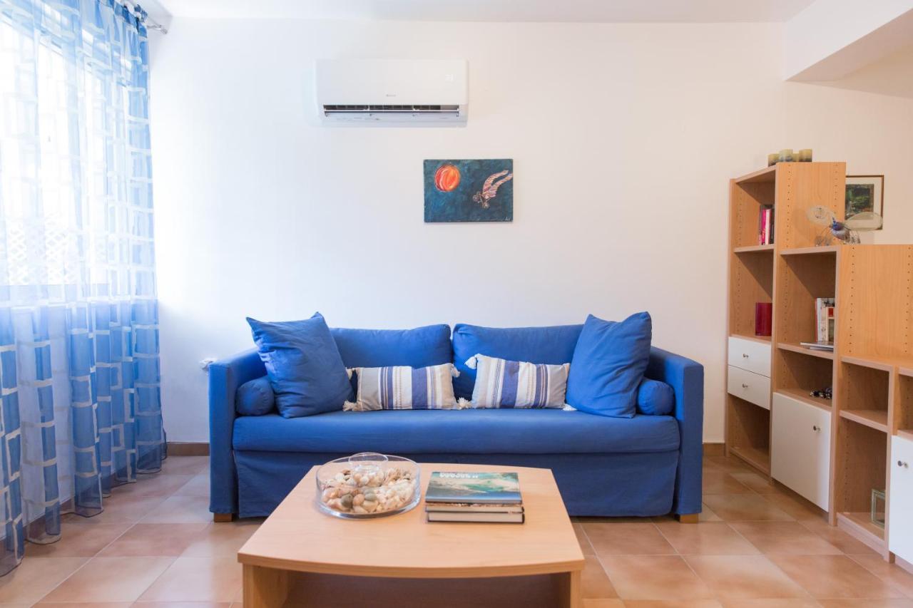 Agiazi Poros Summer House Galatas  Exterior photo
